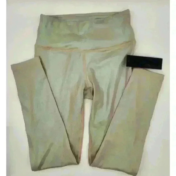 NWT Mono‎ B Activewear Iridescent Leggings Size S Stitching Detail Machine Wash - Picture 1 of 6
